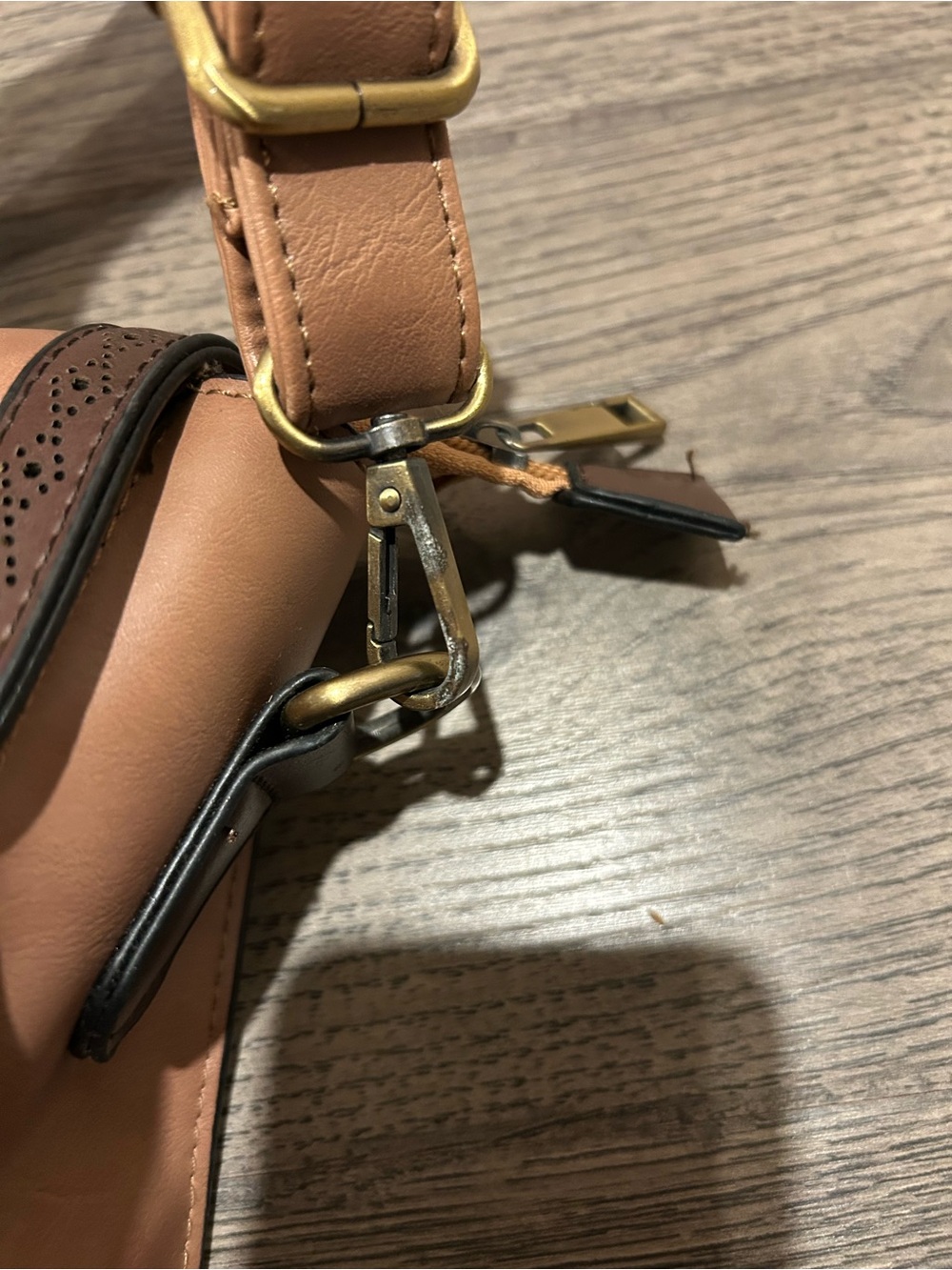 Altar’d State Two-Tone vintage-style Brown & Tan Crossbody Satchel - Picture 9 of 10